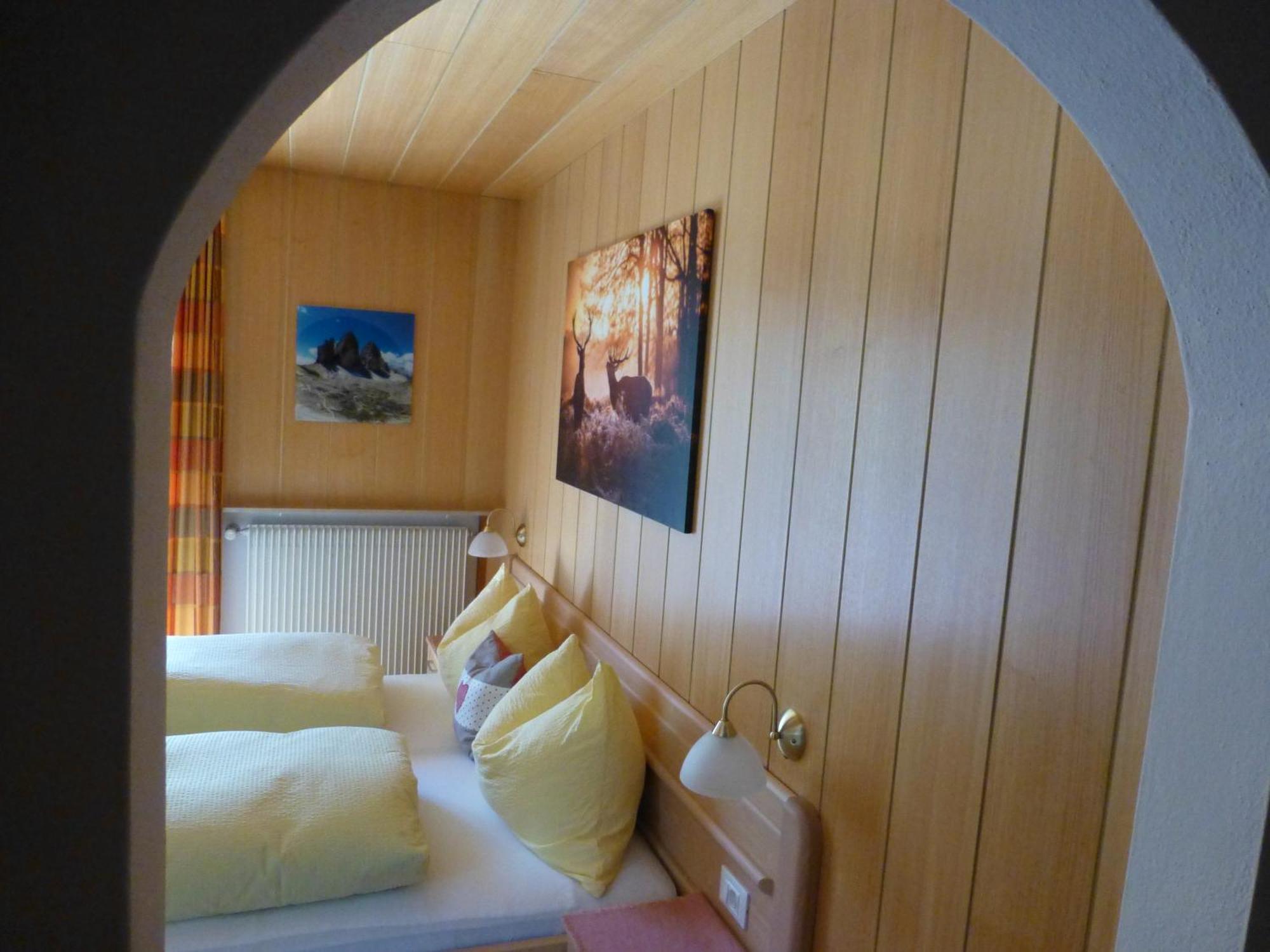 Bed and Breakfast Garni Helfer Toblach Exteriér fotografie