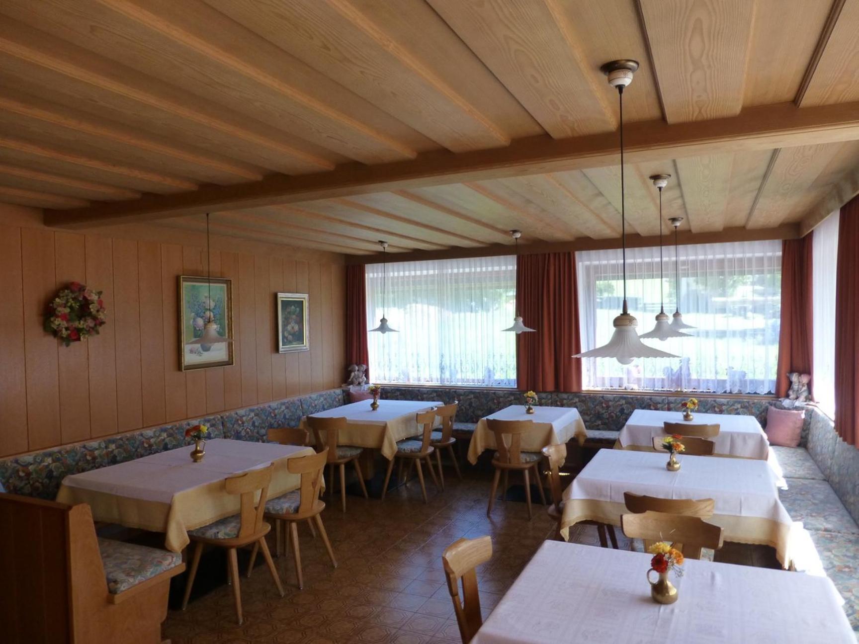 Bed and Breakfast Garni Helfer Toblach Exteriér fotografie